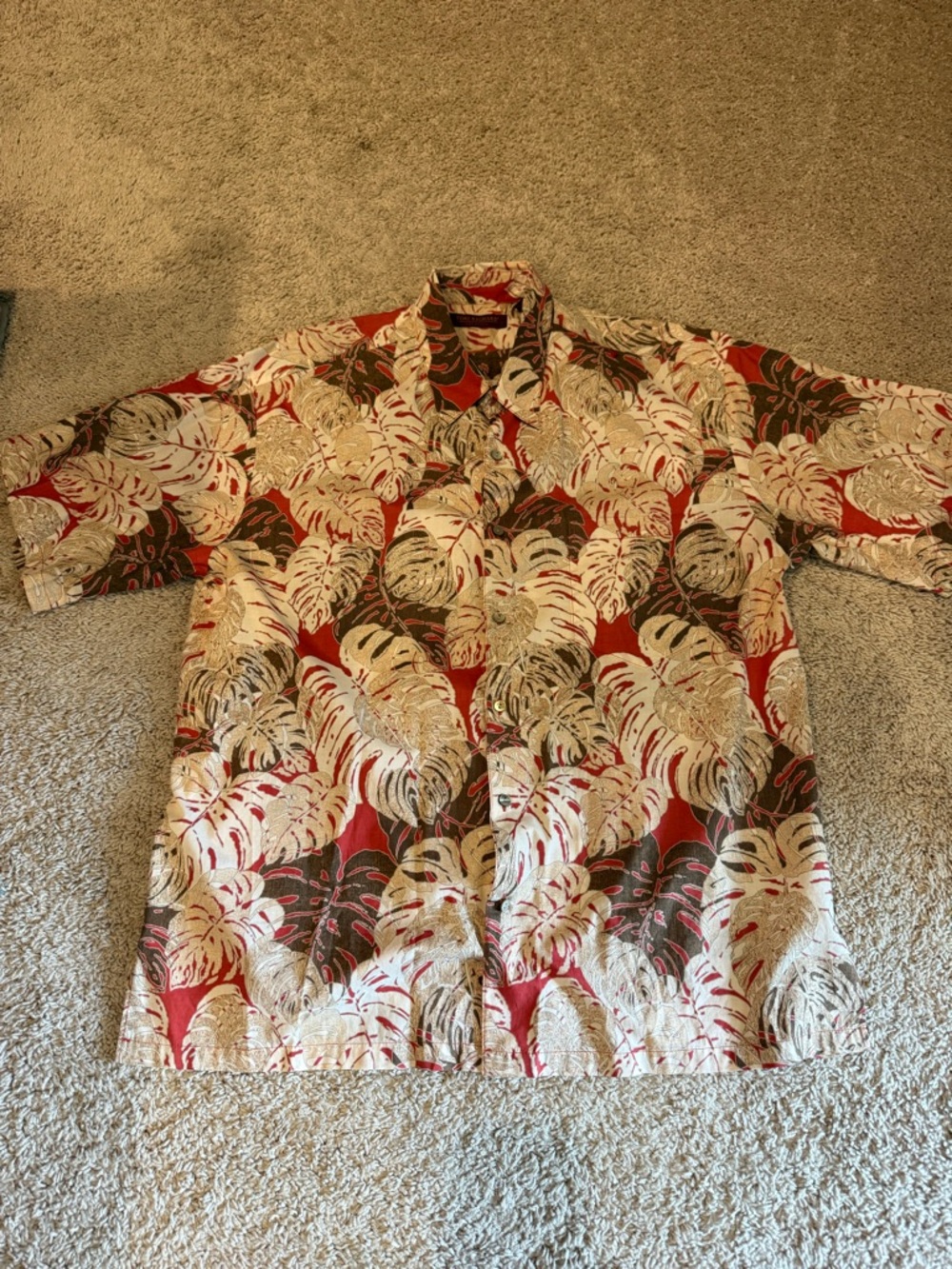 Tori Richard Red and Beige Tropical Leaf Button-Down Shirt Hawaiian